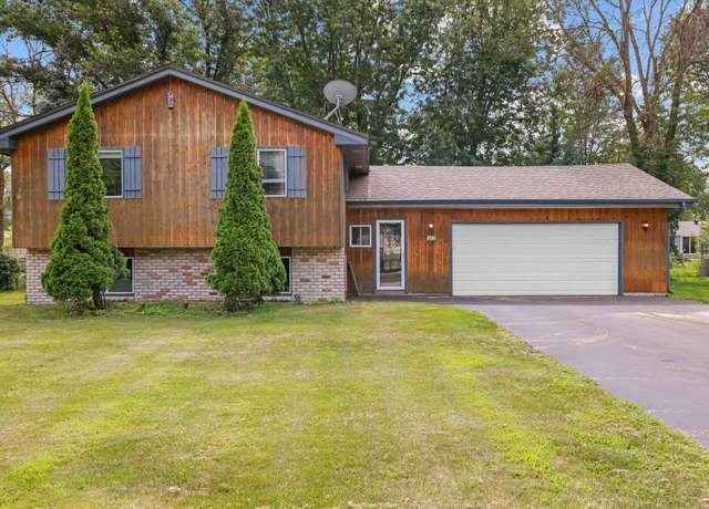 Property at 212 104th Ave NW, Coon Rapids, MN 55448, 4 beds, 2 baths