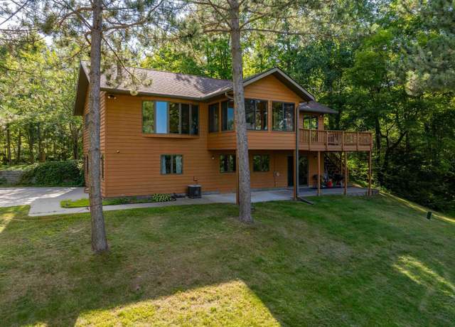 Property at 21745 Bay Port Pl, Cohasset, MN 55721, 4 beds, 3 baths
