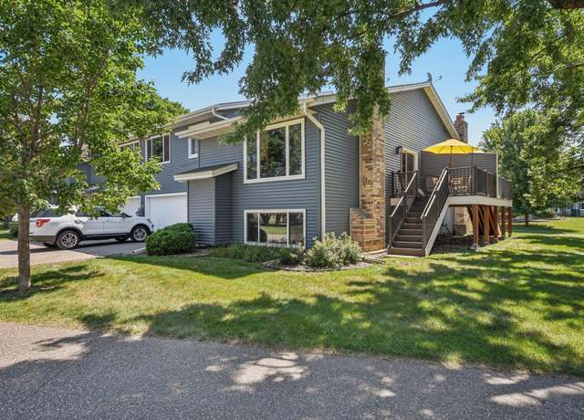 Property at 16123 Flagstaff Ct N, Rosemount, MN 55068, 3 beds, 2 baths