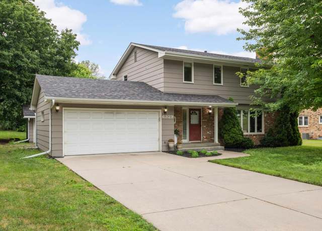 Property at 6329 Peacedale Ave, Edina, MN 55424, 3 beds, 3 baths