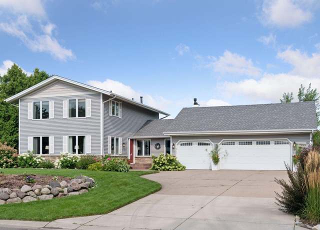 Property at 7027 W Shadow Lake Dr, Lino Lakes, MN 55014, 4 beds, 3 baths