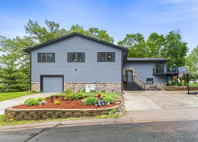 Property at 1680 Bluebird Ln, Mound, MN 55364, 4 beds, 3 baths