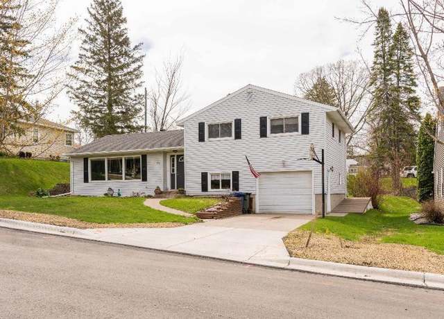 Property at 718 E Mount Faith Ave, Fergus Falls, MN 56537, 5 beds, 2 baths