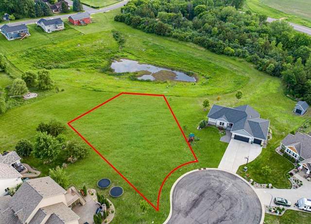 Property at 104 Spruce Ct, Le Sueur, MN 56058