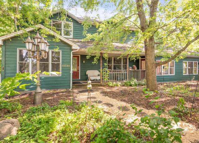 Property at 11581 Noon Dr, Dayton, MN 55327, 4 beds, 4 baths