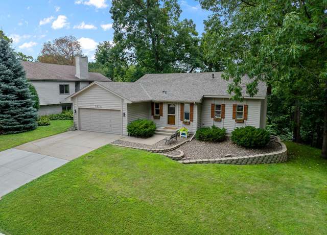 Property at 5879 Timber Trl SE, Prior Lake, MN 55372, 3 beds, 3 baths