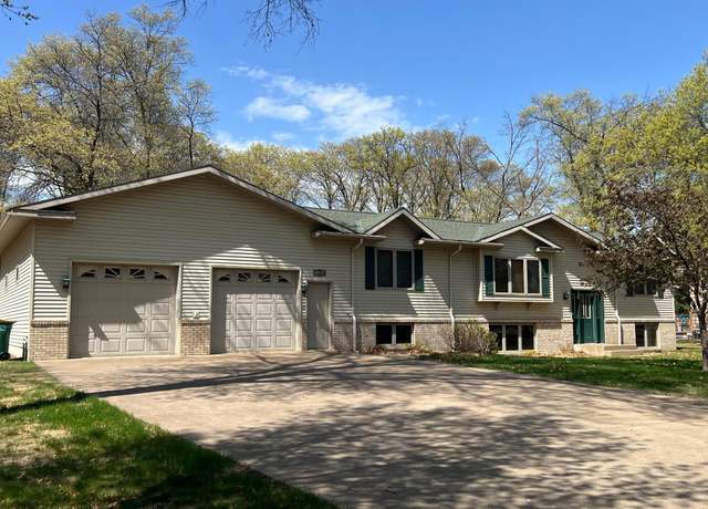Property at 14289 Memorywood Dr, Baxter, MN 56425, 4 beds, 3 baths