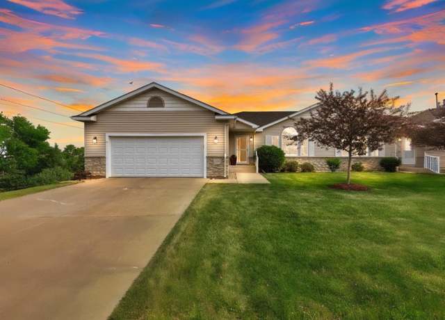 Property at 2245 198th St W, Faribault, MN 55021, 3 beds, 3 baths