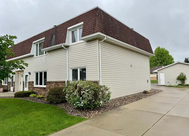 Property at 1815 Lakewood Ave, Albert Lea, MN 56007, 2 beds, 1 bath