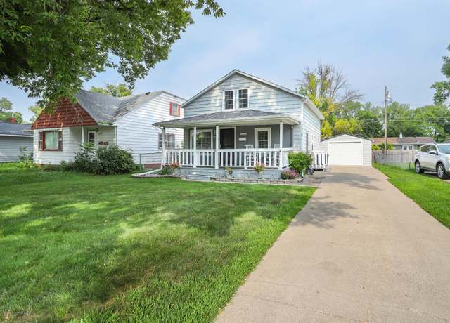Property at 1214 14th St N, Moorhead, MN 56560, 4 beds, 2 baths