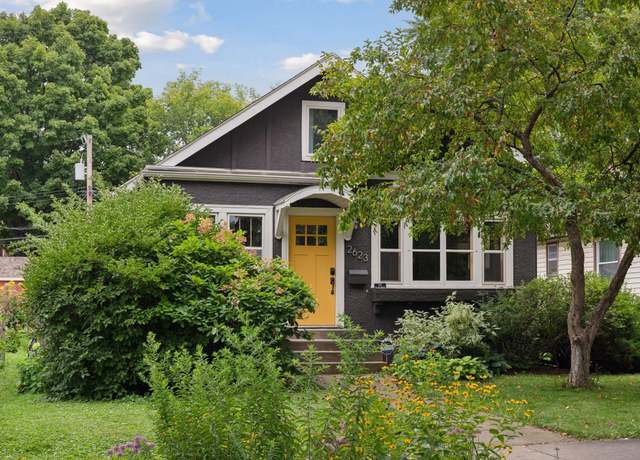 Property at 2623 Lincoln St NE, Minneapolis, MN 55418, 3 beds, 1 bath