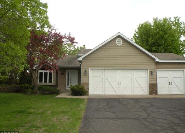 Property at 4625 Hamlet Ave N, Oakdale, MN 55128, 4 beds, 2 baths