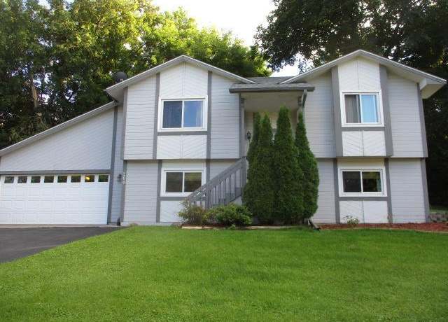 Property at 200 Mississippi Dr, Monticello, MN 55362, 3 beds, 2 baths