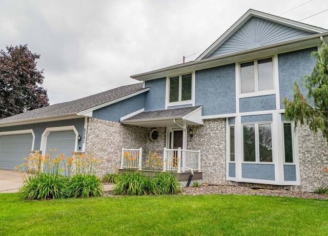 Property at 6262 Fernbrook Ln N, Maple Grove, MN 55311, 5 beds, 4 baths