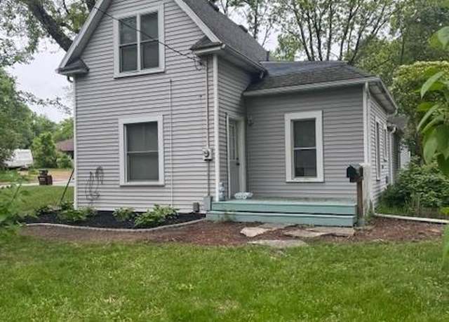 Property at 408 3rd St S, Buffalo, MN 55313, 2 beds, 1 bath