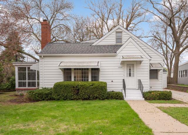 Property at 14335 Cameo Ave W, Rosemount, MN 55068, 4 beds, 2 baths
