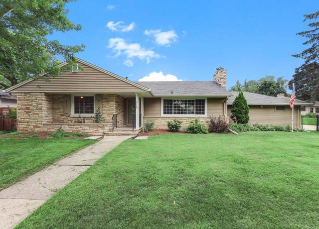 Property at 6125 Loren Dr, Minneapolis, MN 55417, 3 beds, 2 baths