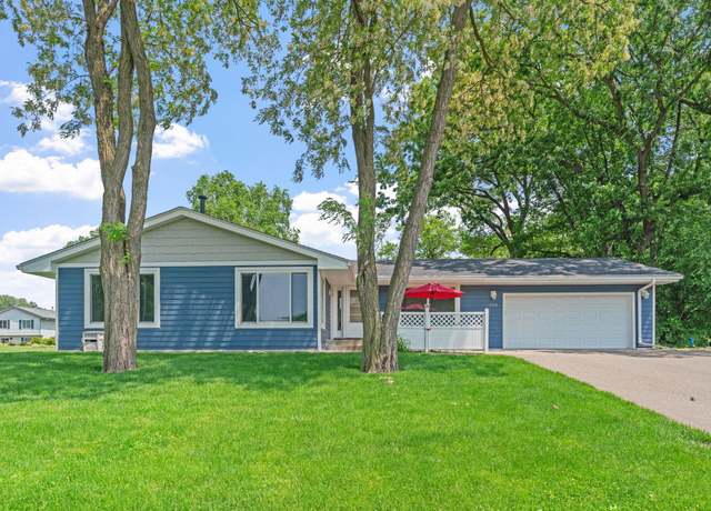 Property at 4318 Elizabeth Ln, Vadnais Heights, MN 55127, 3 beds, 2 baths