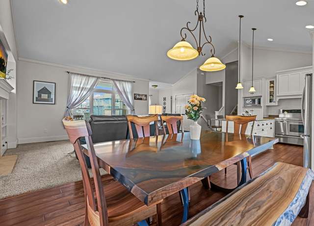 Property at 5373 199th St N, Forest Lake, MN 55025, 4 beds, 4 baths