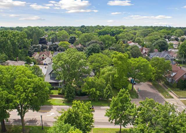 Property at 197 Lexington Pkwy S, Saint Paul, MN 55105