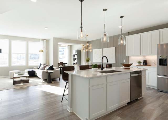 Property at 17901 Genoa Dr, Lakeville, MN 55044, 3 beds, 3 baths