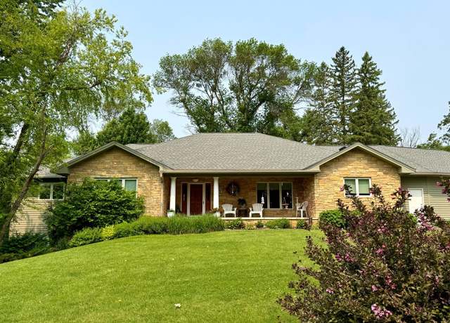 Property at 12326 Falk Trl, Northfield, MN 55057, 4 beds, 3 baths