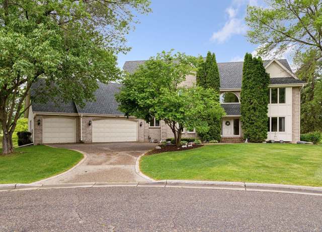 Property at 3140 Burr Oak Cir, Chaska, MN 55318, 4 beds, 4 baths