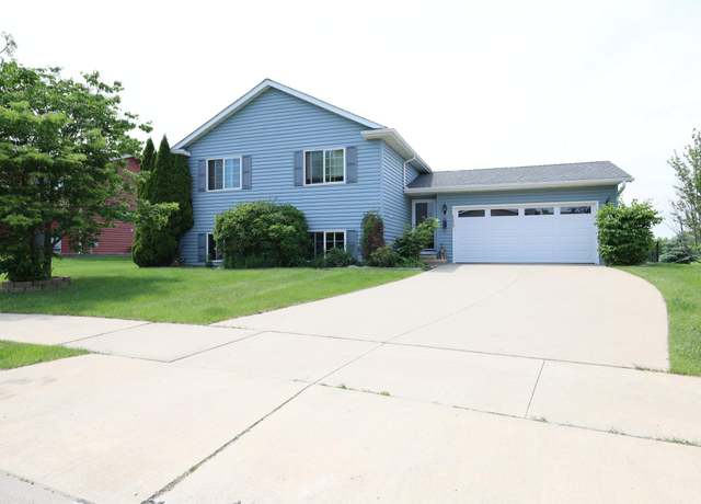 Property at 5329 Castleview Dr NW, Rochester, MN 55901, 4 beds, 2 baths
