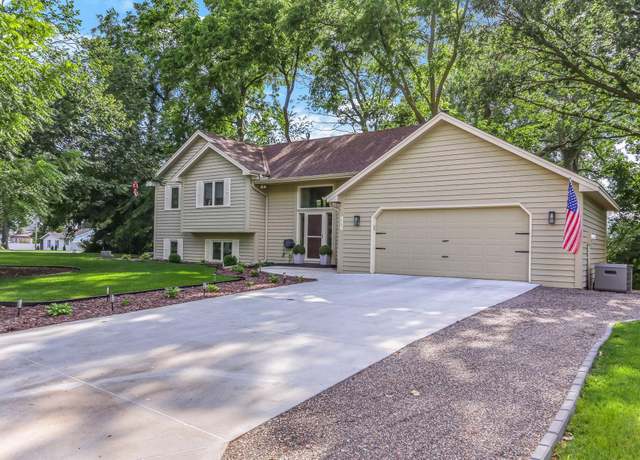 Property at 2583 Lost Lake Rd, Mound, MN 55364, 4 beds, 2 baths