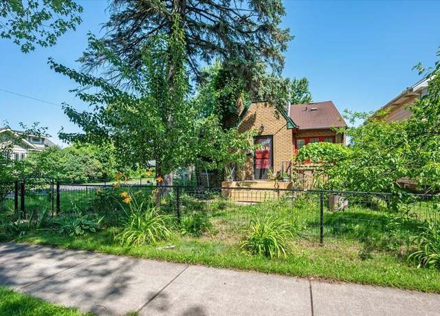 Property at 2202 Missouri Ave, Superior, WI 54880, 3 beds, 1 bath
