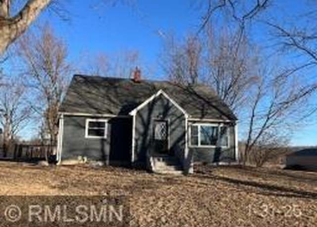 Property at 36579 Flamingo St NW, Stanchfield, MN 55080, 3 beds, 2 baths