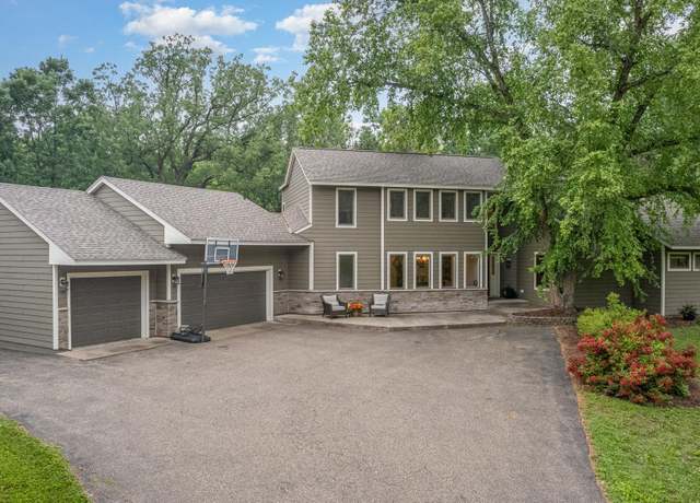 Property at 6629 Crackleberry Ct, Woodbury, MN 55129, 5 beds, 4 baths