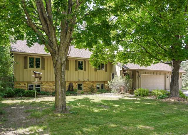 Property at 600 Northland Ave, Stillwater, MN 55082, 3 beds, 3 baths