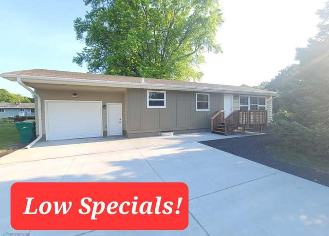 Property at 327 Mickey Mouse Ave, Horace, ND 58047, 4 beds, 2 baths
