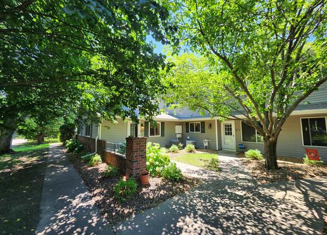 Property at 7534 15th Street Ln N, Oakdale, MN 55128, 2 beds, 1 bath