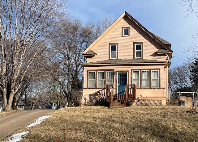 Property at 601 Central Ave S, New Prague, MN 56071, 4 beds, 1 bath