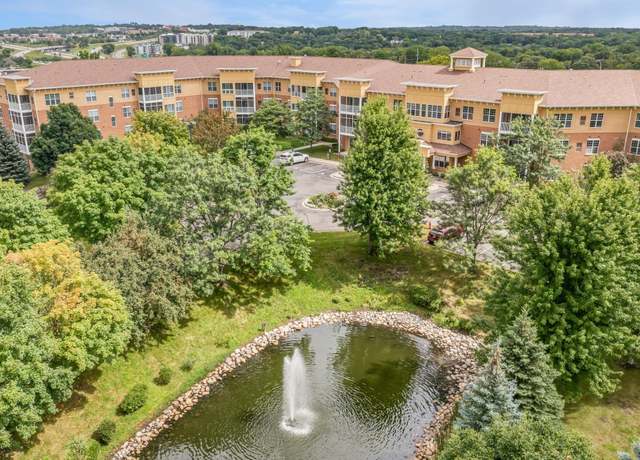 Property at 15001 Burnhaven Dr #105, Burnsville, MN 55306, 2 beds, 2 baths