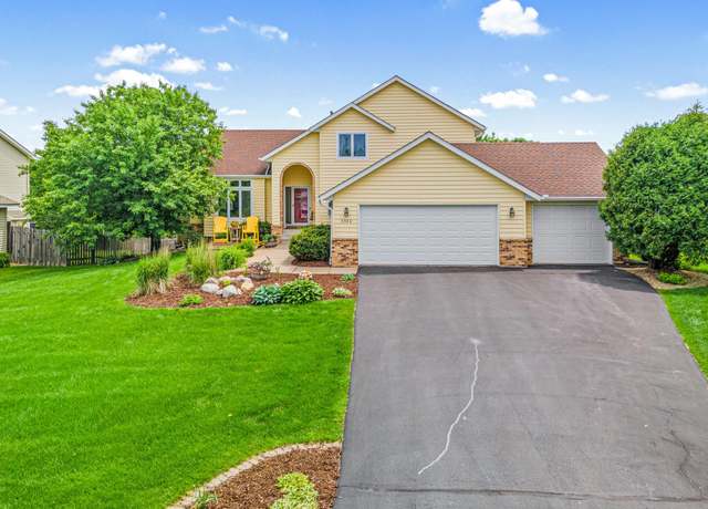 Property at 5546 Vinewood Ln N, Plymouth, MN 55442, 5 beds, 4 baths