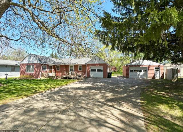 Property at 425 Cherry Ave N, Annandale, MN 55302, 3 beds, 1 bath