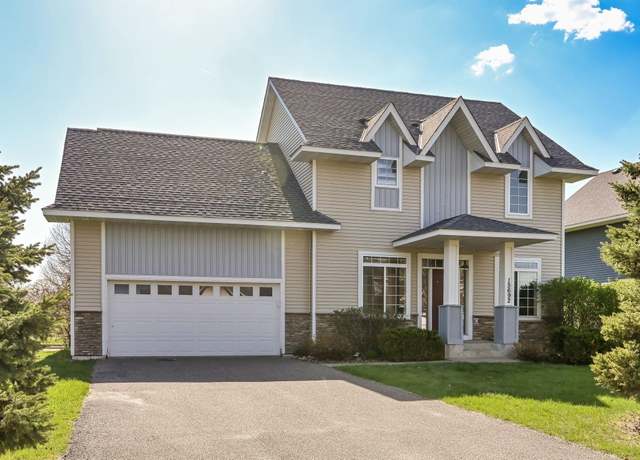 Property at 15692 Fairoaks Ave N, Hugo, MN 55038, 4 beds, 3 baths