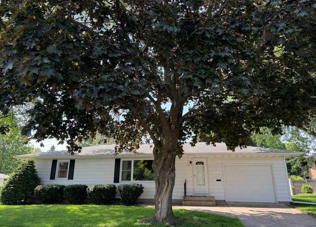 Property at 763 Prospect St, Owatonna, MN 55060, 2 beds, 2 baths