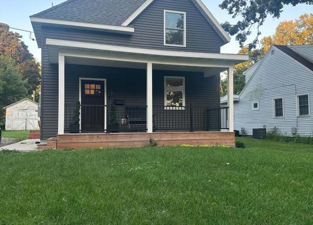 Property at 714 Pillsbury Ave, Albert Lea, MN 56007, 3 beds, 2 baths