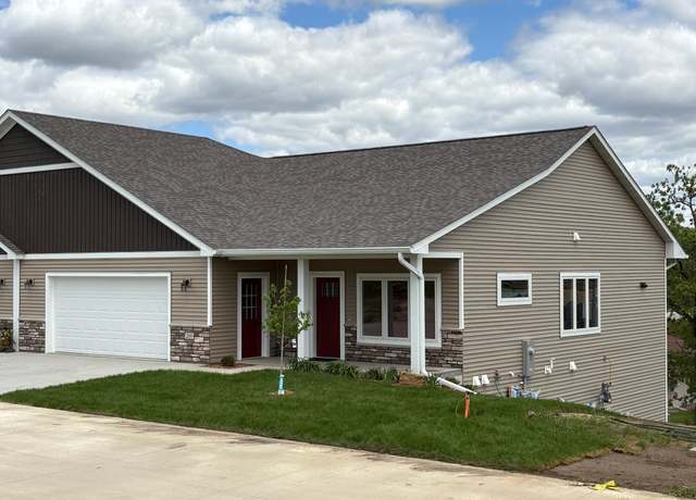 Property at 268 Reagan Pl NW, Chatfield, MN 55923, 4 beds, 3 baths