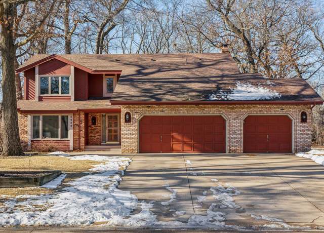 Property at 5929 Oxford St N, Shoreview, MN 55126, 4 beds, 4 baths