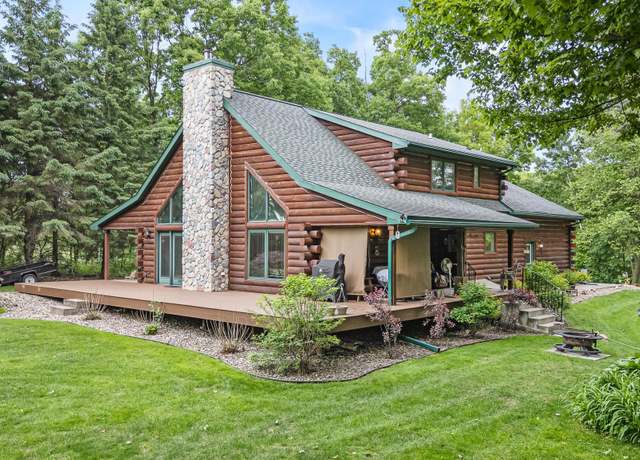 Property at 374 310th St, Wilson, WI 54027, 2 beds, 2 baths