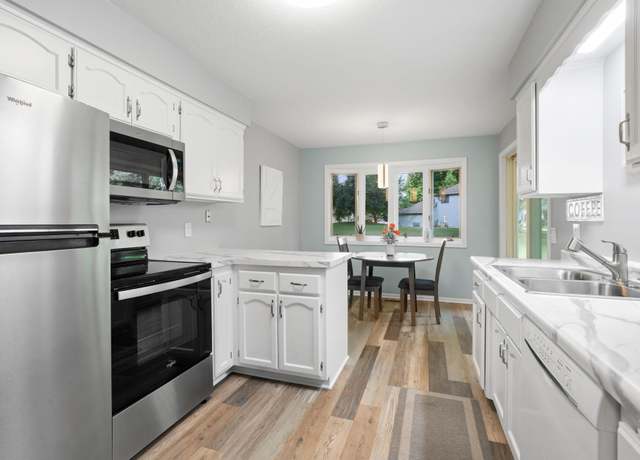 Property at 4359 Buckingham Ct #1208, Vadnais Heights, MN 55127, 2 beds, 2 baths