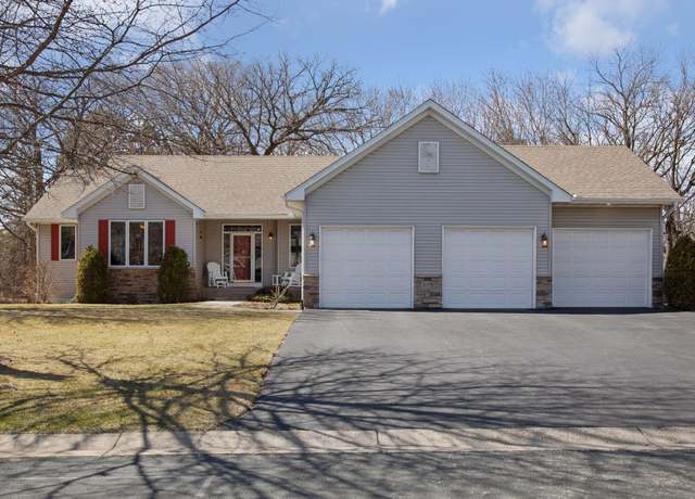 Property at 6179 Oak Hollow Ln, Lino Lakes, MN 55014, 3 beds, 3 baths