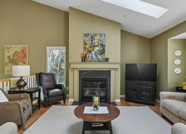 Property at 5428 Rowland Park Rd, Minnetonka, MN 55343, 4 beds, 2 baths