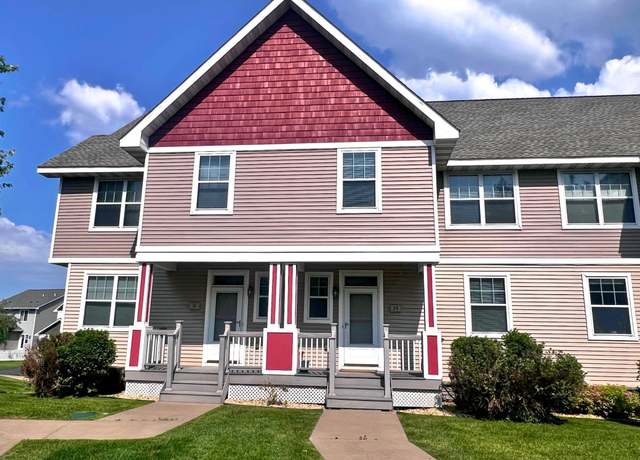 Property at 29 Heritage Blvd, Hudson, WI 54016, 3 beds, 3 baths