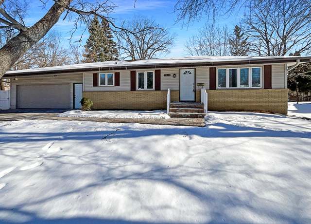 Property at 2940 Winnetka Ave N, New Hope, MN 55427, 3 beds, 2 baths